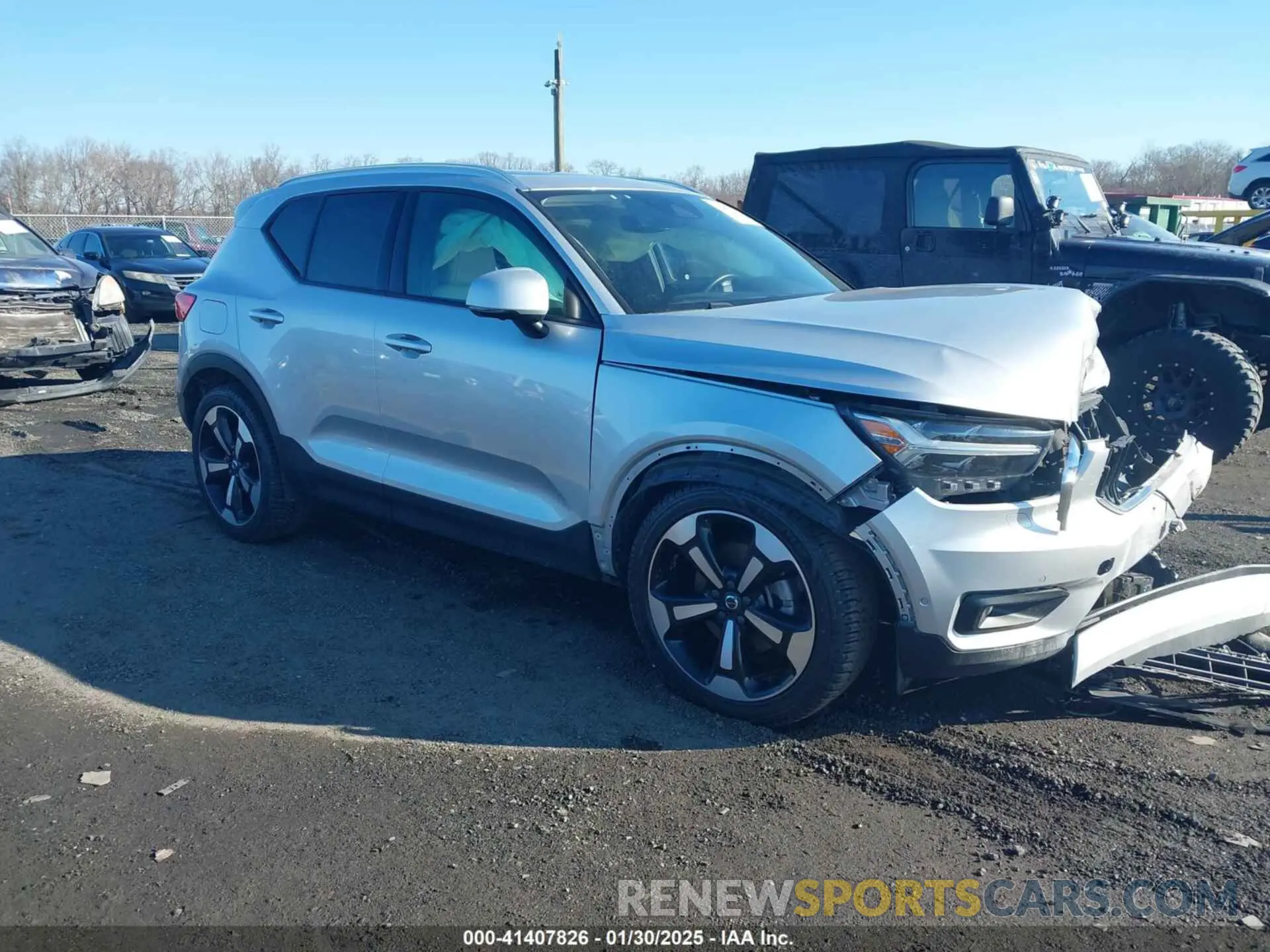 1 fotografías del automóvil dañado YV4162UK5K2052092 VOLVO XC40 2019