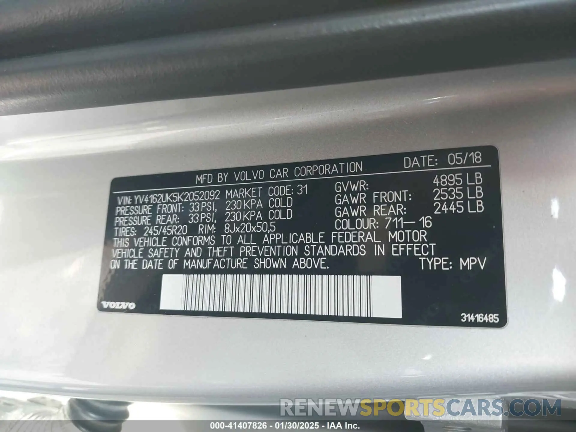 9 fotografías del automóvil dañado YV4162UK5K2052092 VOLVO XC40 2019