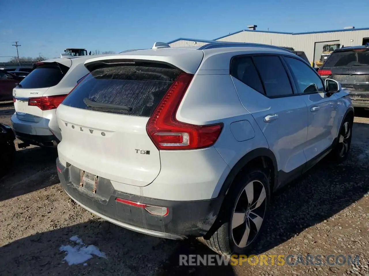 3 fotografías del automóvil dañado YV4162UK5K2117801 VOLVO XC40 2019