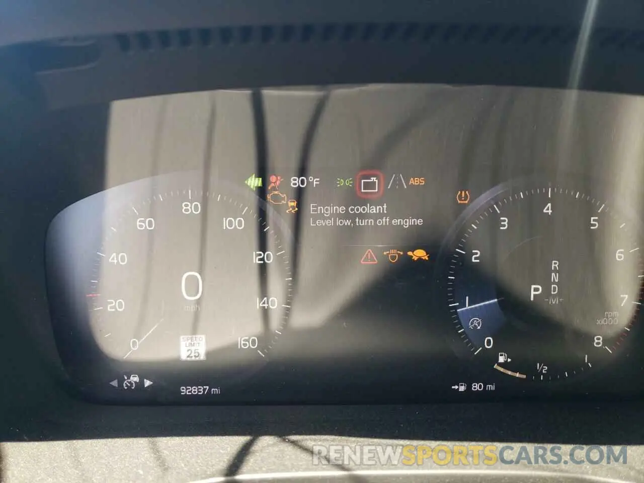 9 fotografías del automóvil dañado YV4162UK6K2130783 VOLVO XC40 2019