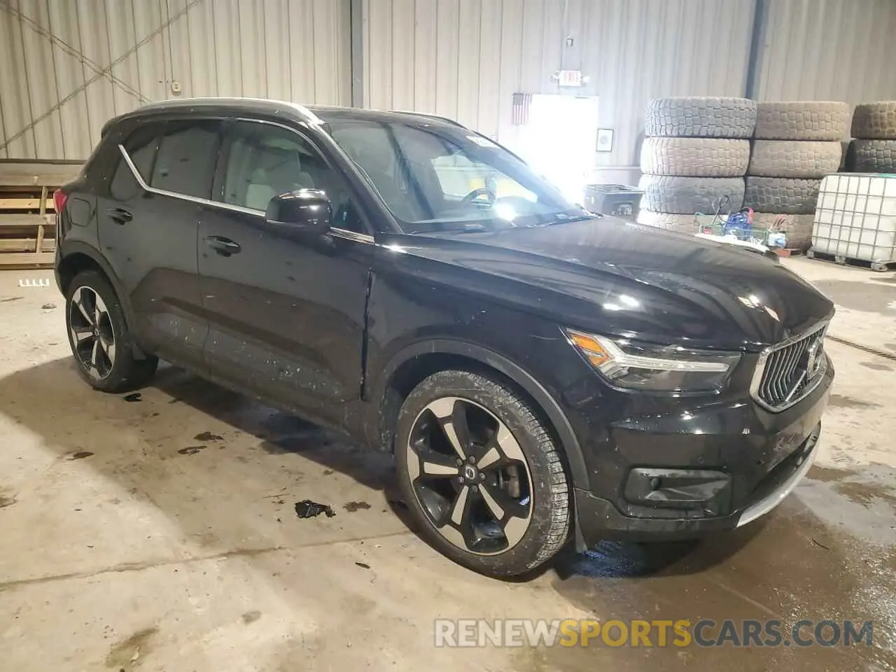 4 fotografías del automóvil dañado YV4162UL4K2110329 VOLVO XC40 2019