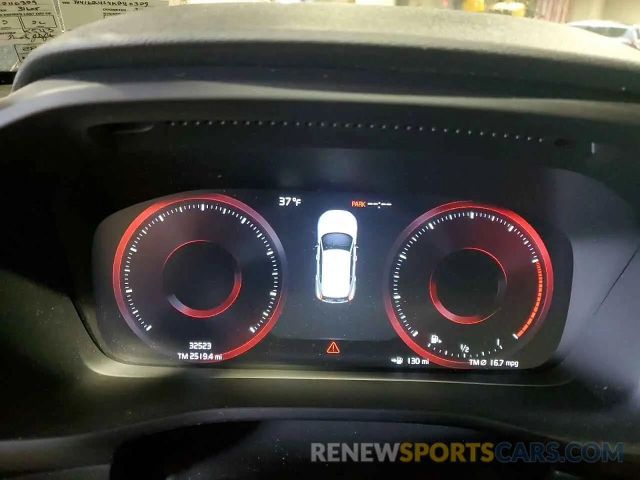 9 fotografías del automóvil dañado YV4162UL4K2110329 VOLVO XC40 2019