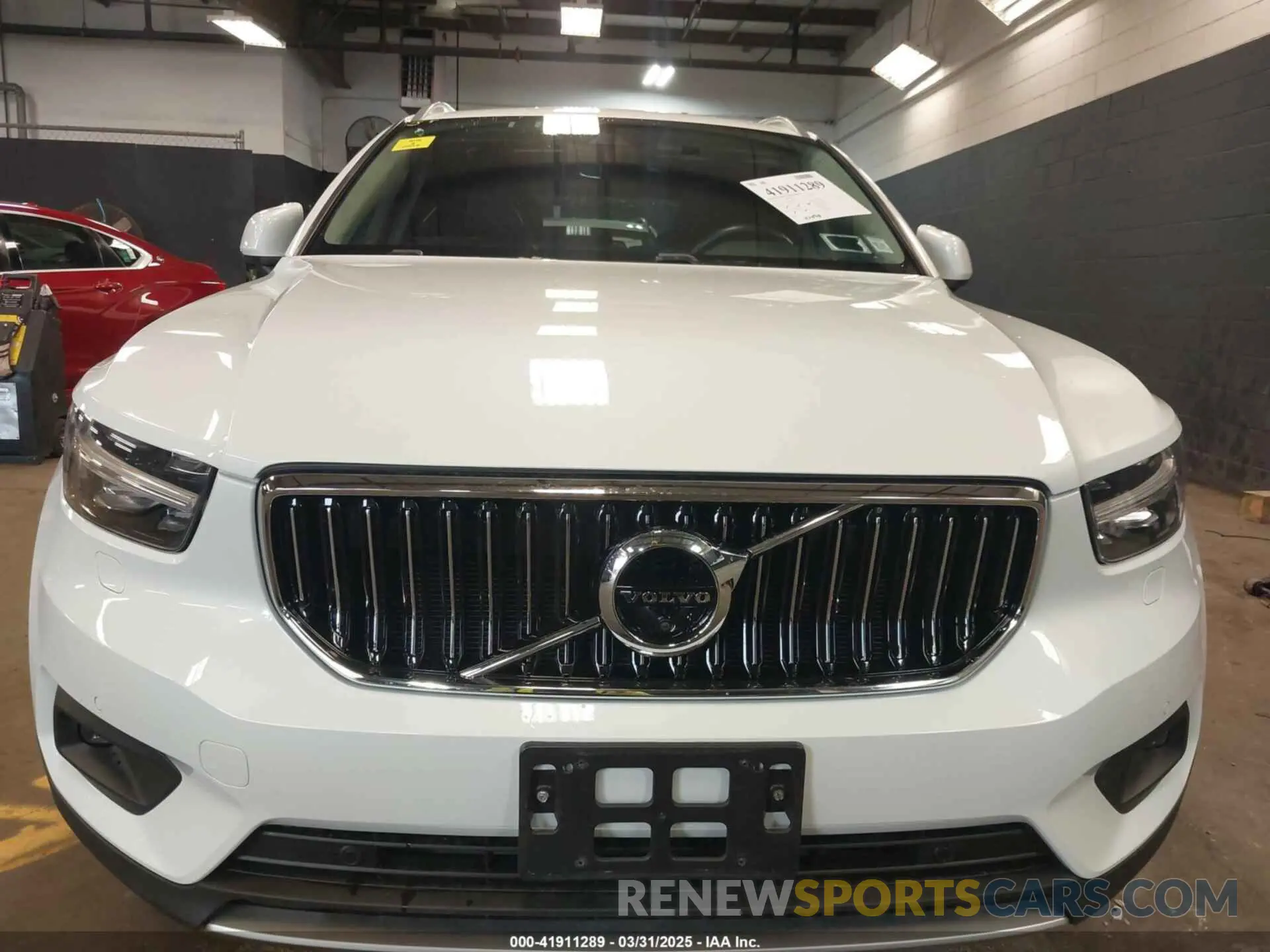 6 fotografías del automóvil dañado YV4162UL5K2046401 VOLVO XC40 2019