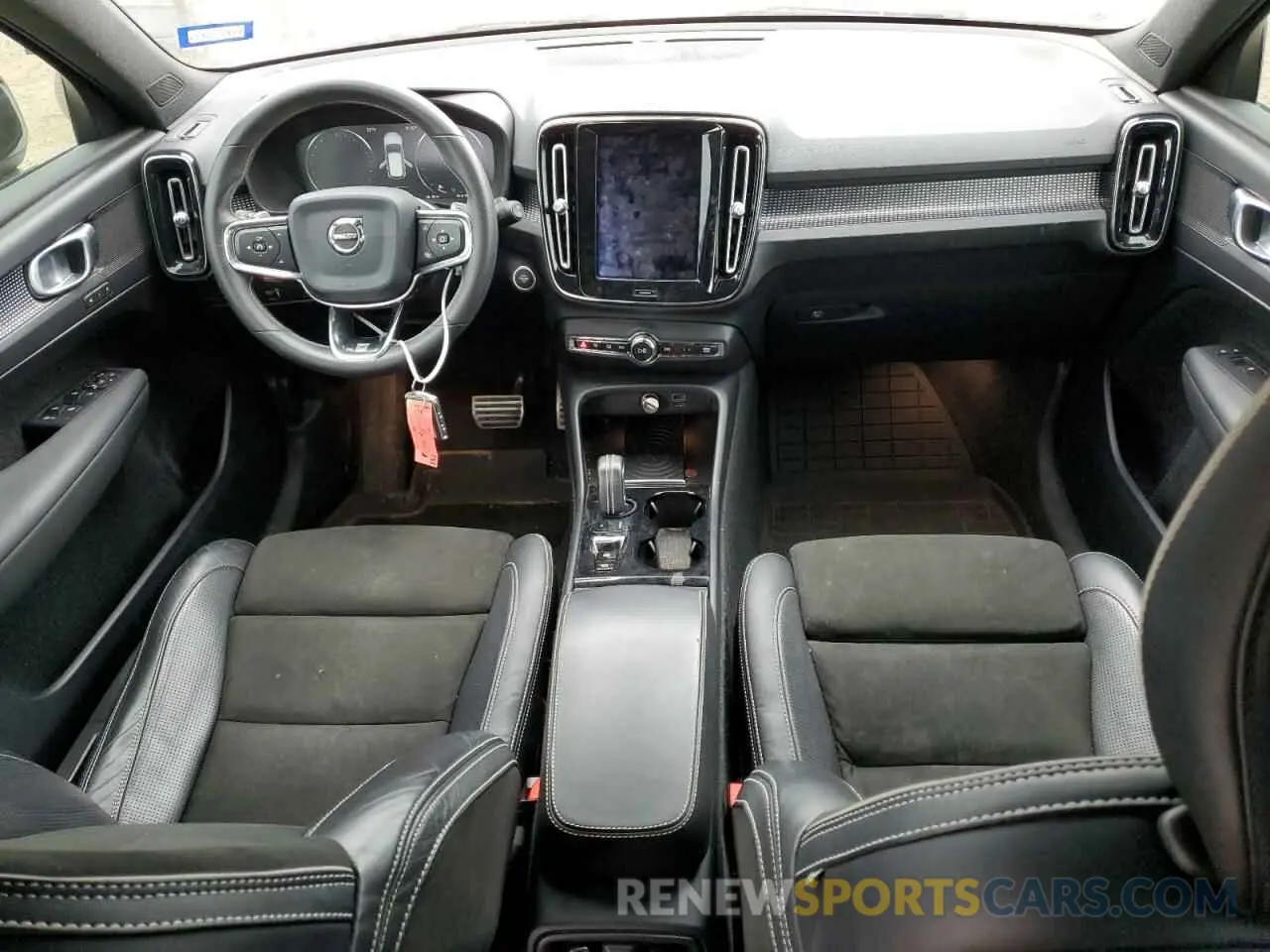 8 fotografías del automóvil dañado YV4162UM2K2057168 VOLVO XC40 2019