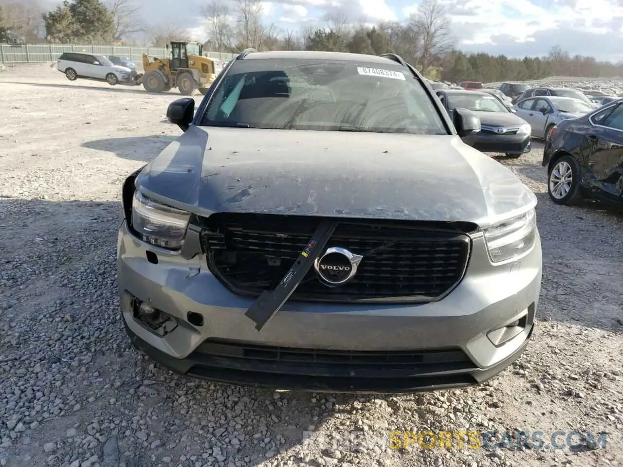 5 fotografías del automóvil dañado YV4162UM4K2155926 VOLVO XC40 2019