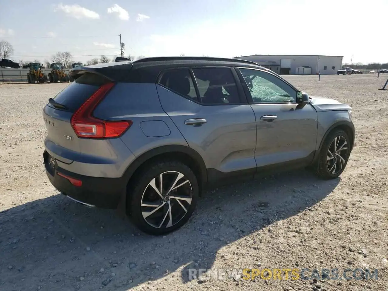 3 fotografías del automóvil dañado YV4162UM8K2088523 VOLVO XC40 2019