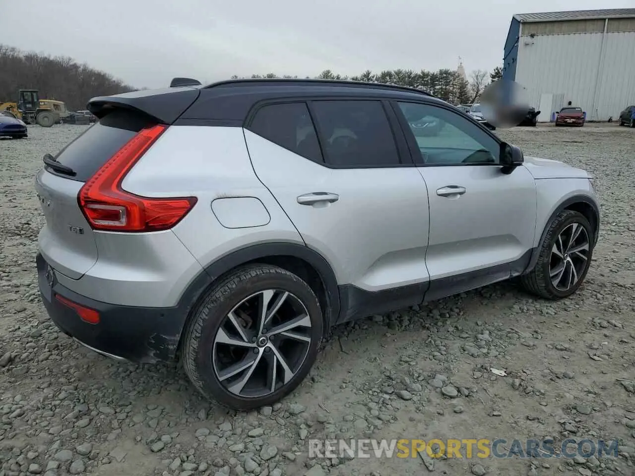 3 fotografías del automóvil dañado YV4162UM8K2102498 VOLVO XC40 2019