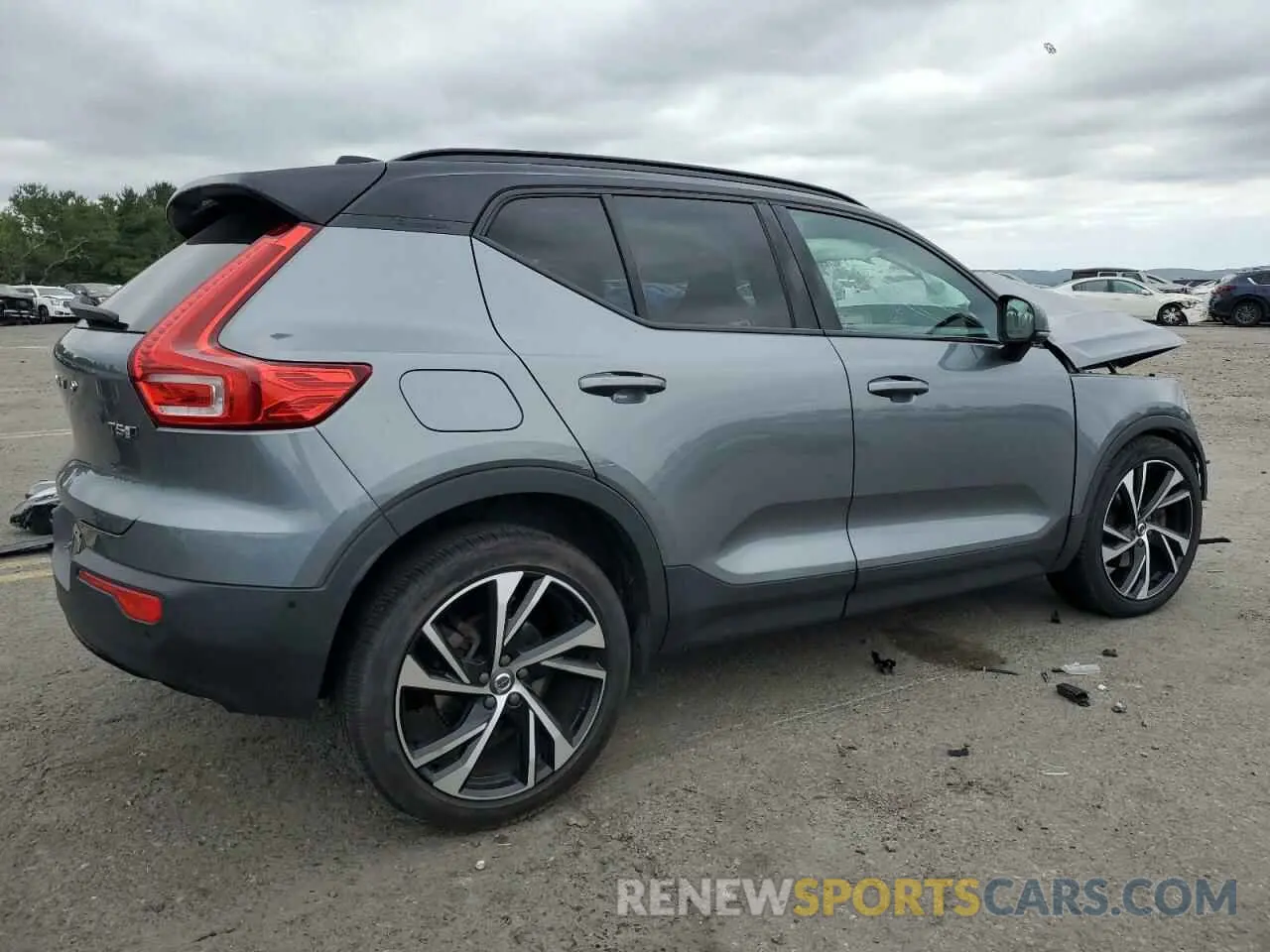 3 fotografías del automóvil dañado YV4162XZ1K2003657 VOLVO XC40 2019