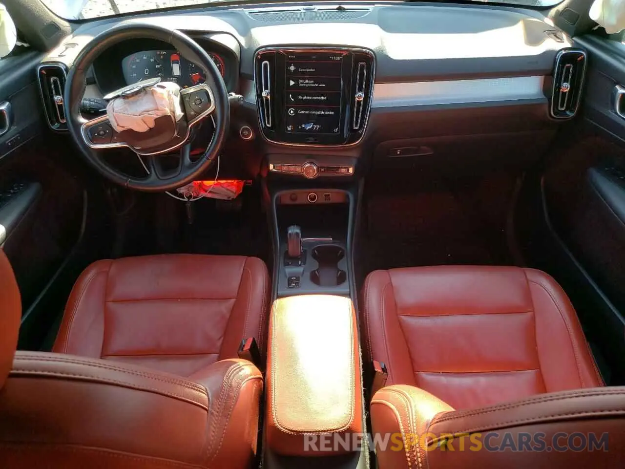 8 fotografías del automóvil dañado YV4162XZ1K2014755 VOLVO XC40 2019