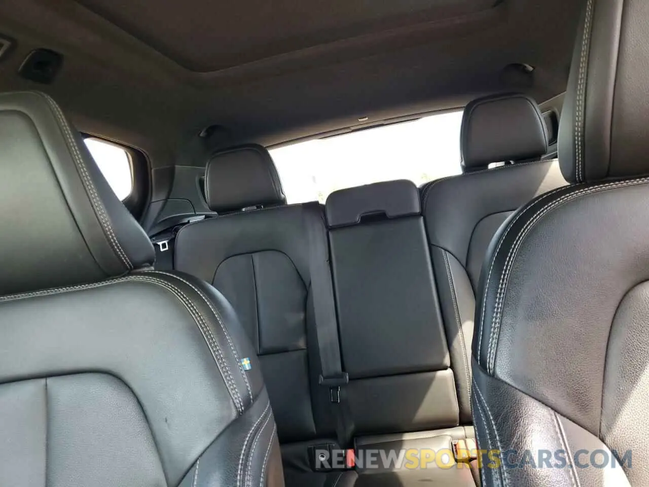 10 fotografías del automóvil dañado YV4162XZ3K2009069 VOLVO XC40 2019