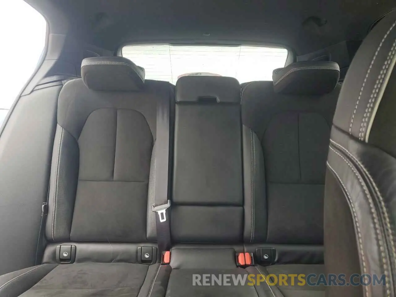 10 fotografías del automóvil dañado YV4162XZ3K2012800 VOLVO XC40 2019