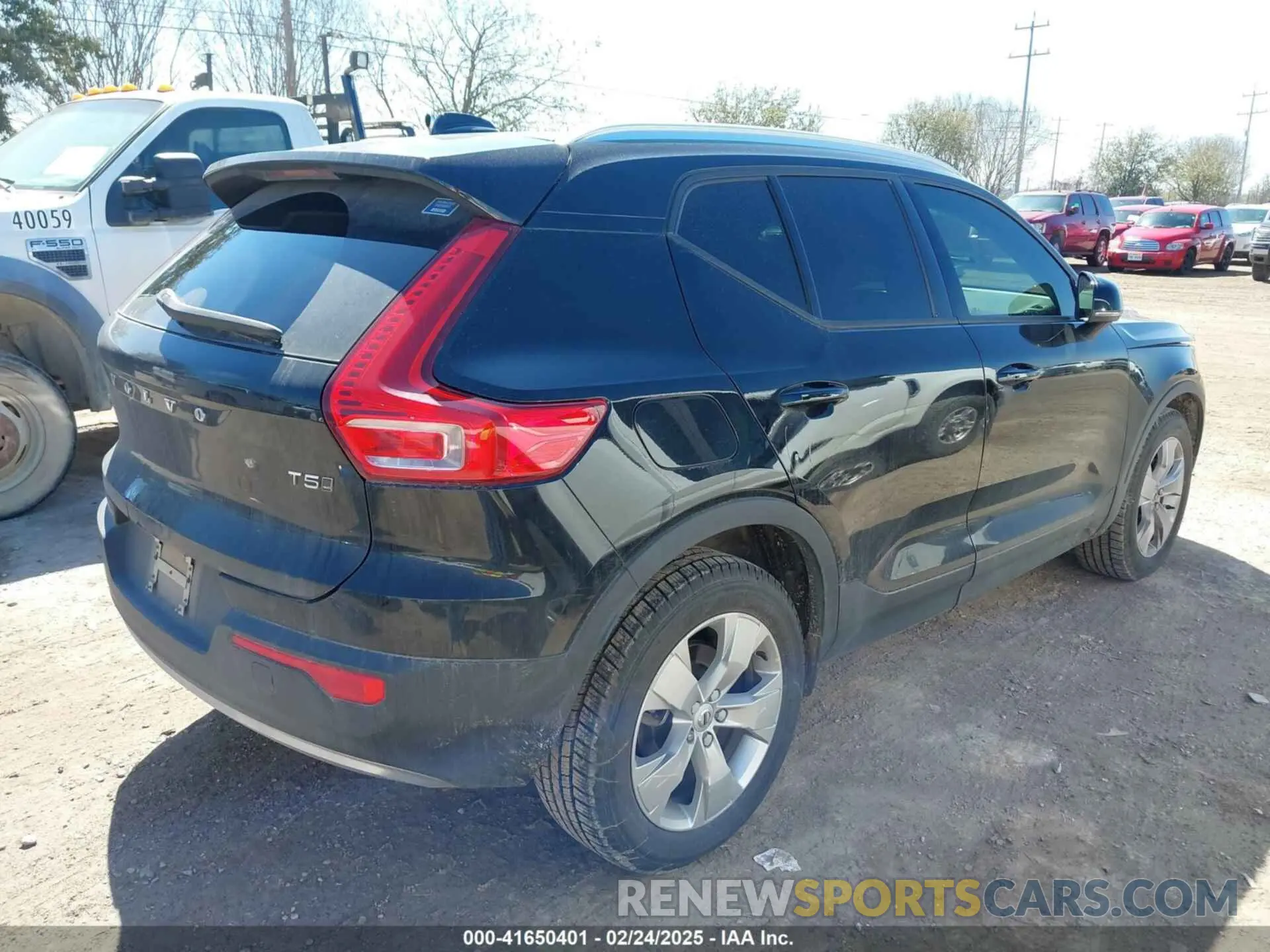 4 fotografías del automóvil dañado YV4162XZ3K2018371 VOLVO XC40 2019