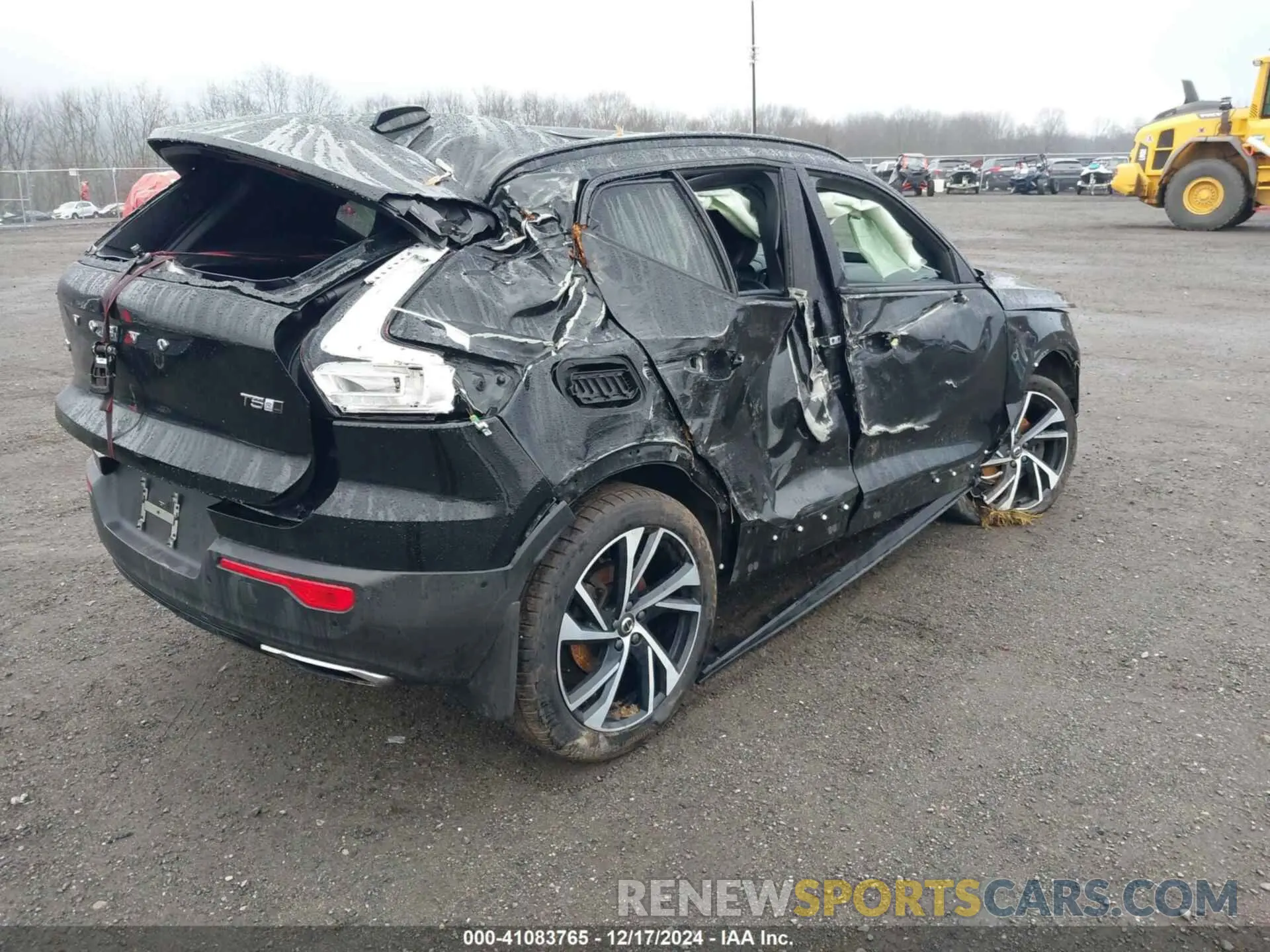 4 fotografías del automóvil dañado YV4162XZ5K2013799 VOLVO XC40 2019
