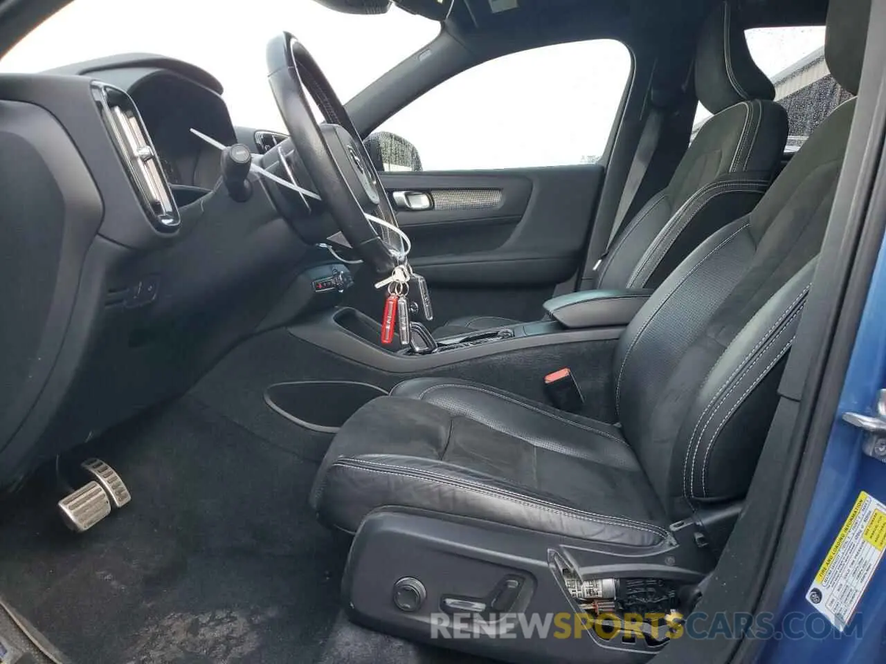 7 fotografías del automóvil dañado YV4162XZ6K2002164 VOLVO XC40 2019