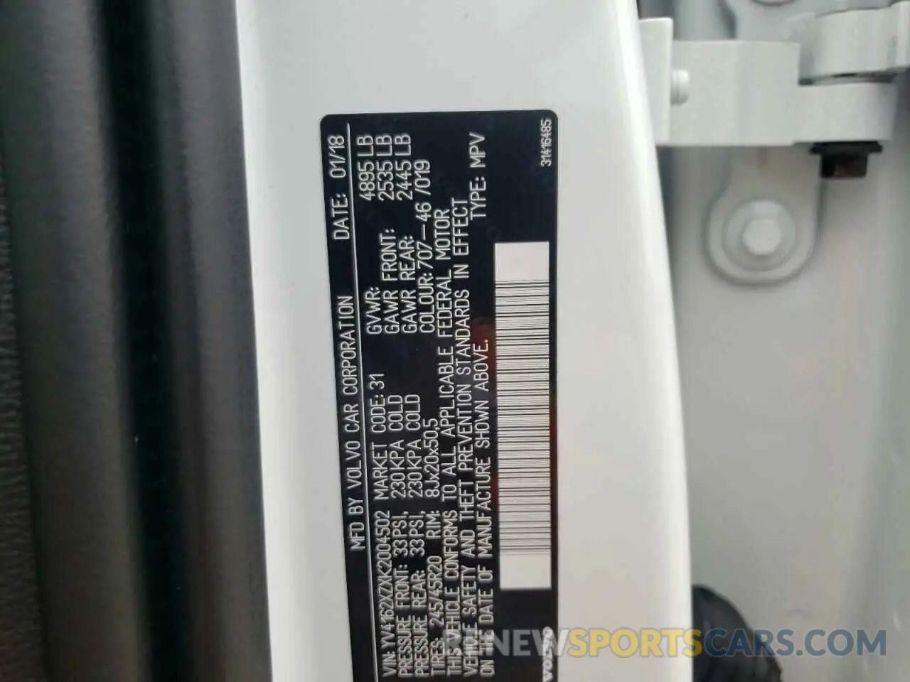 10 fotografías del automóvil dañado YV4162XZXK2004502 VOLVO XC40 2019