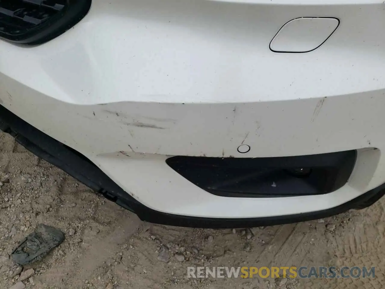 9 fotografías del automóvil dañado YV4162XZXK2004502 VOLVO XC40 2019
