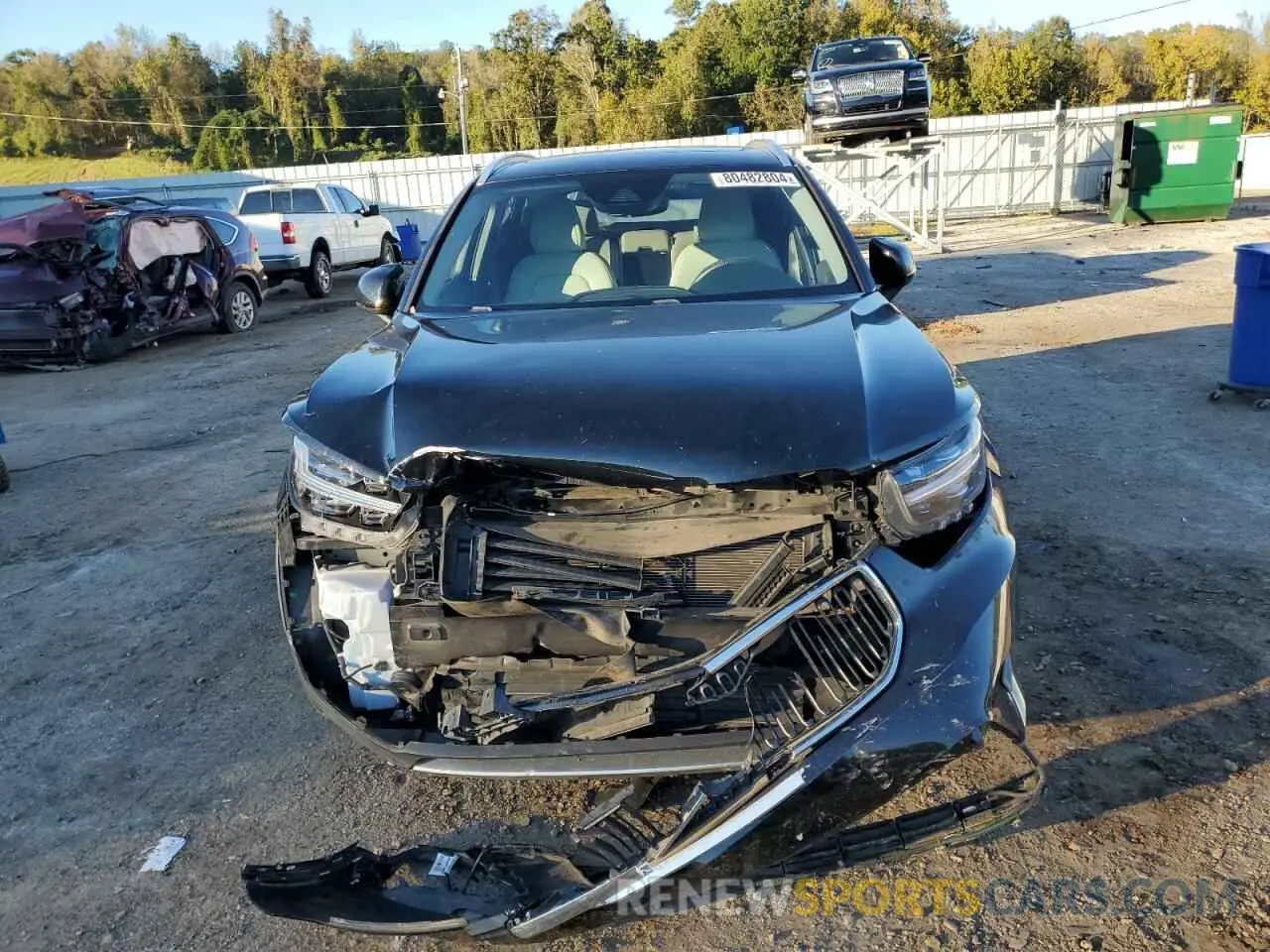 5 fotografías del automóvil dañado YV4AC2HK1K2108418 VOLVO XC40 2019