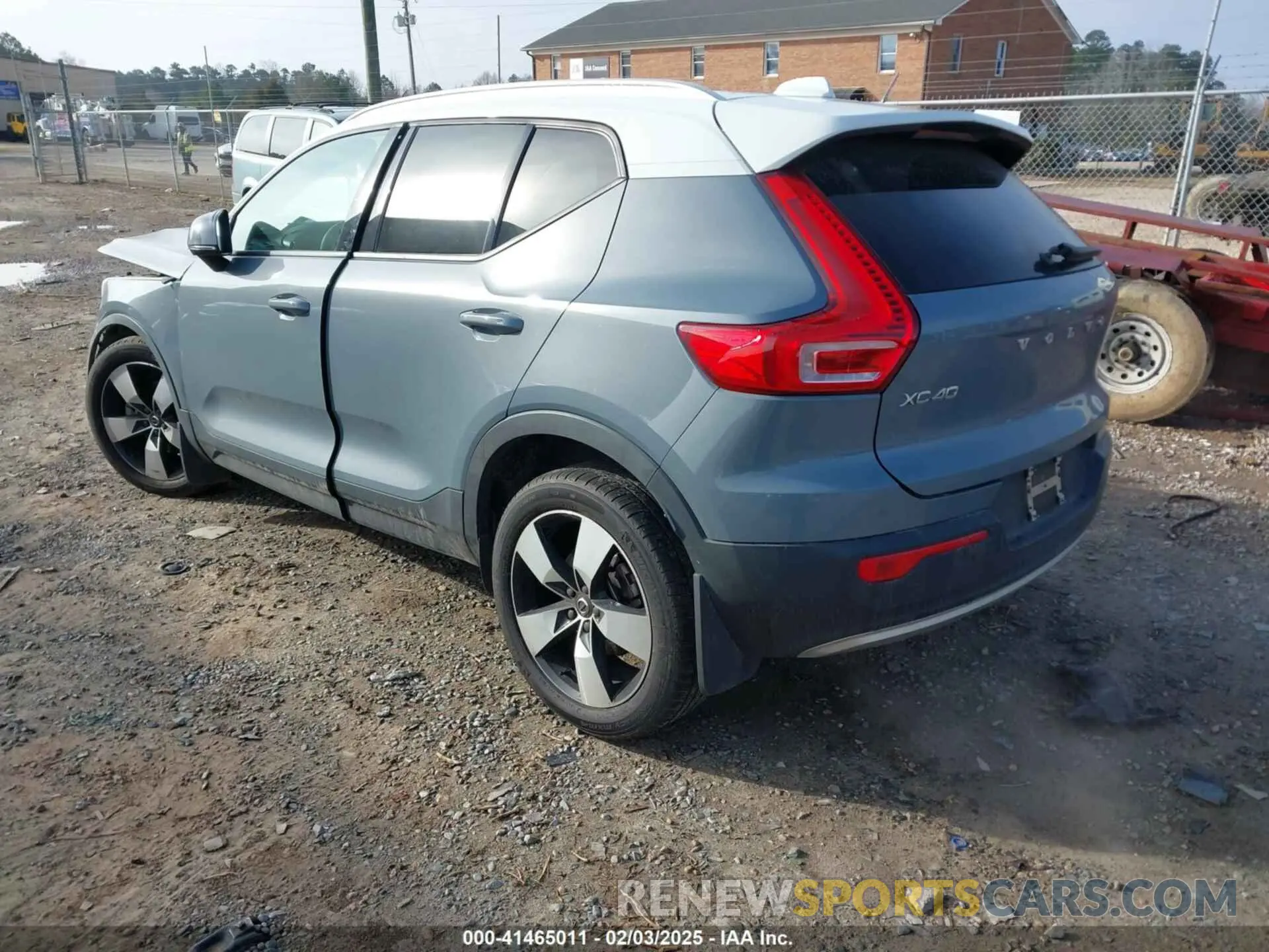 3 fotografías del automóvil dañado YV4162UK1L2189516 VOLVO XC40 2020