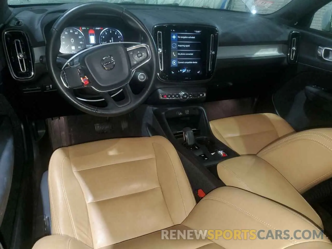 8 fotografías del automóvil dañado YV4162UK4L2269487 VOLVO XC40 2020