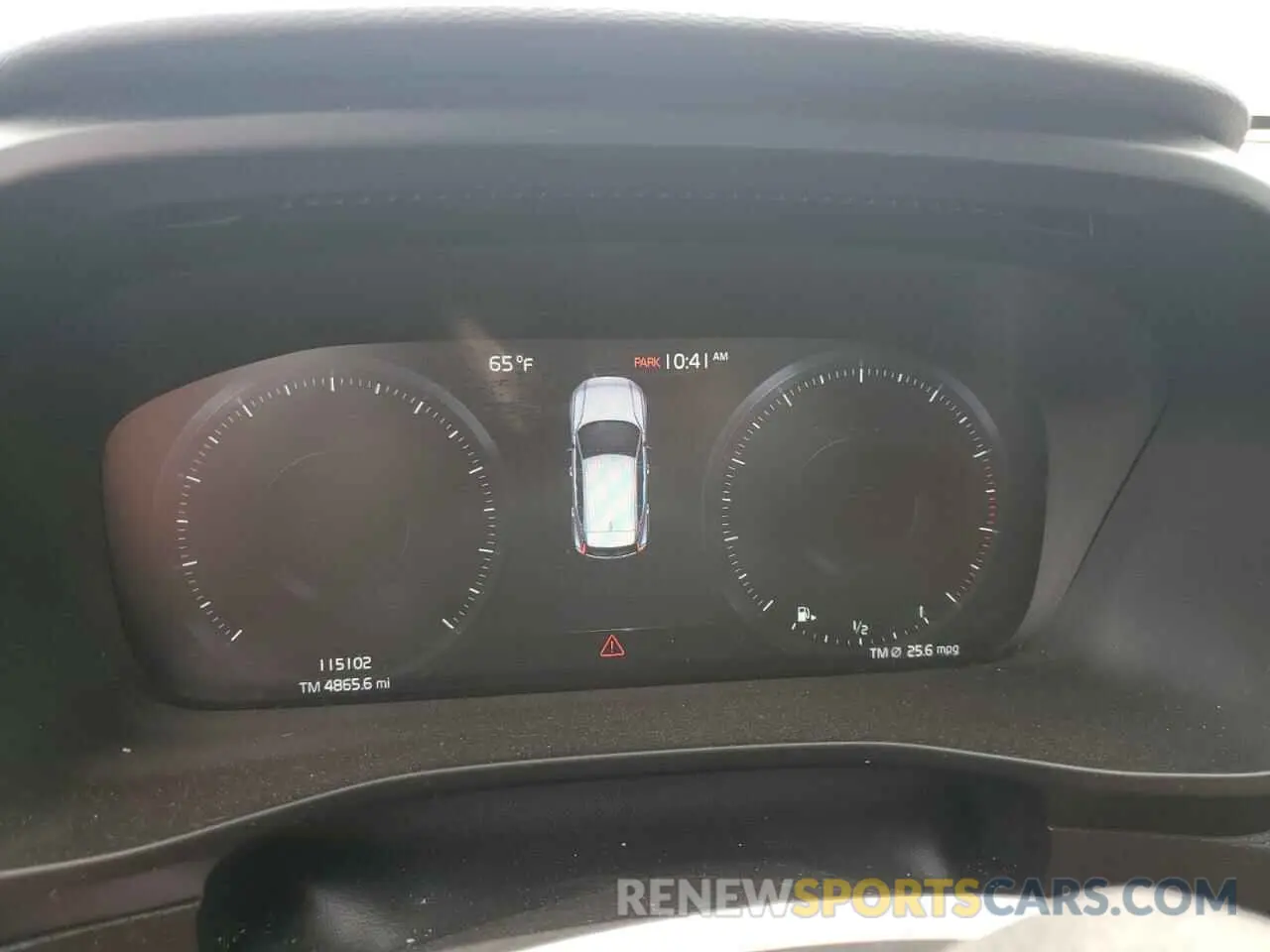 9 fotografías del automóvil dañado YV4162UK5L2345833 VOLVO XC40 2020