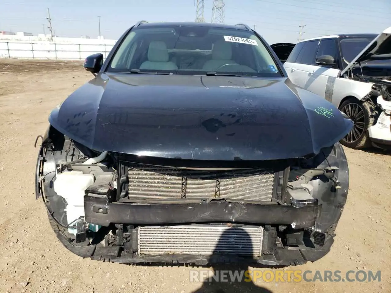 5 fotografías del automóvil dañado YV4162UK7L2287983 VOLVO XC40 2020