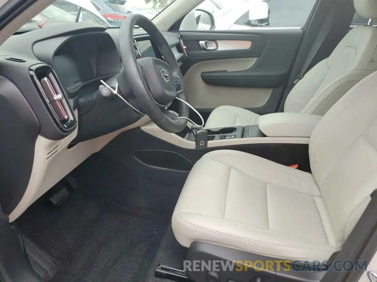 7 fotografías del automóvil dañado YV4162UKXL2346816 VOLVO XC40 2020