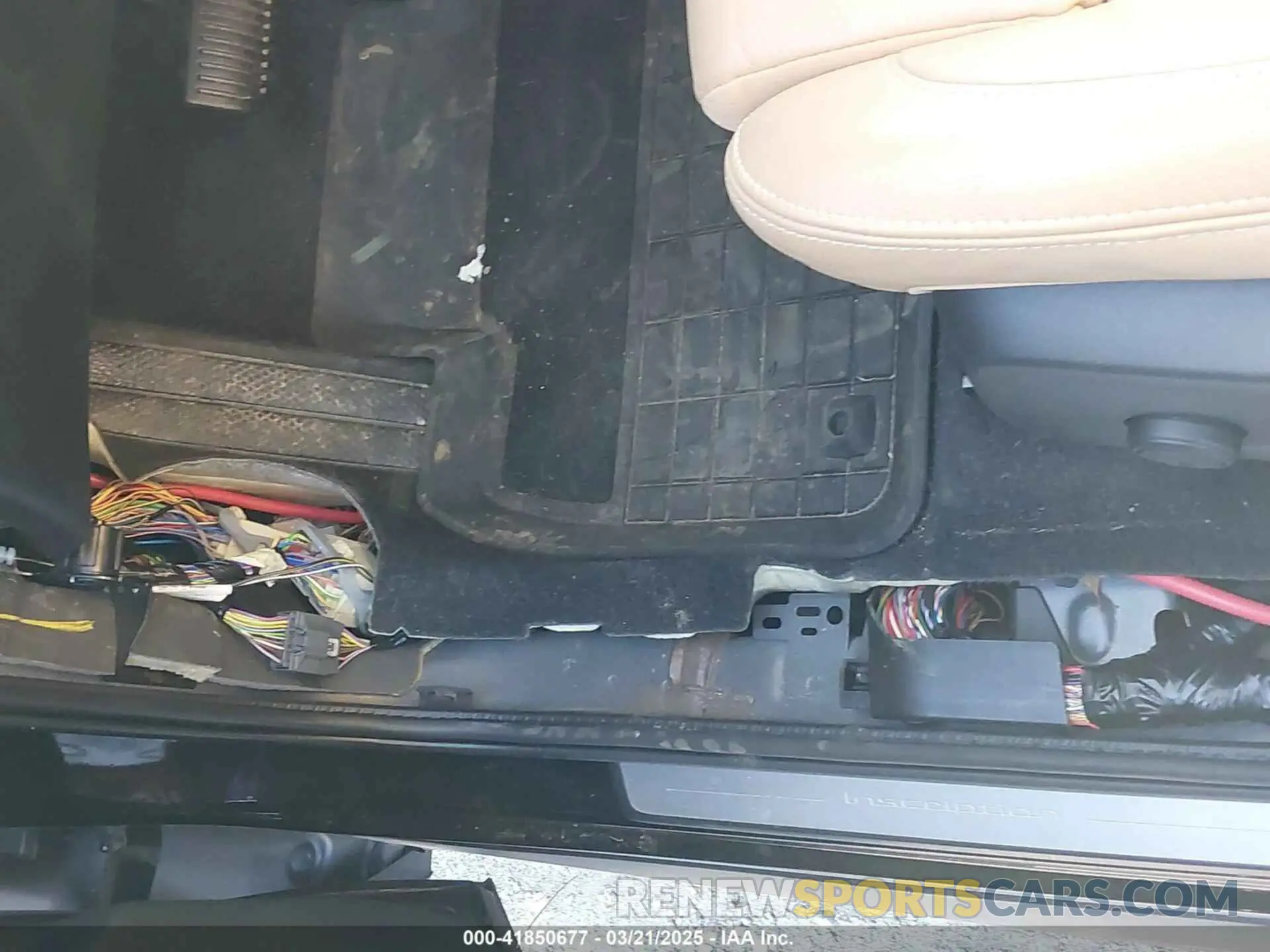 17 fotografías del automóvil dañado YV4162UL1L2262702 VOLVO XC40 2020