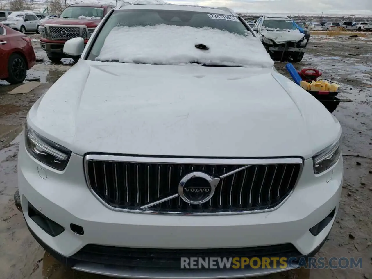 5 fotografías del automóvil dañado YV4162UL2L2174791 VOLVO XC40 2020