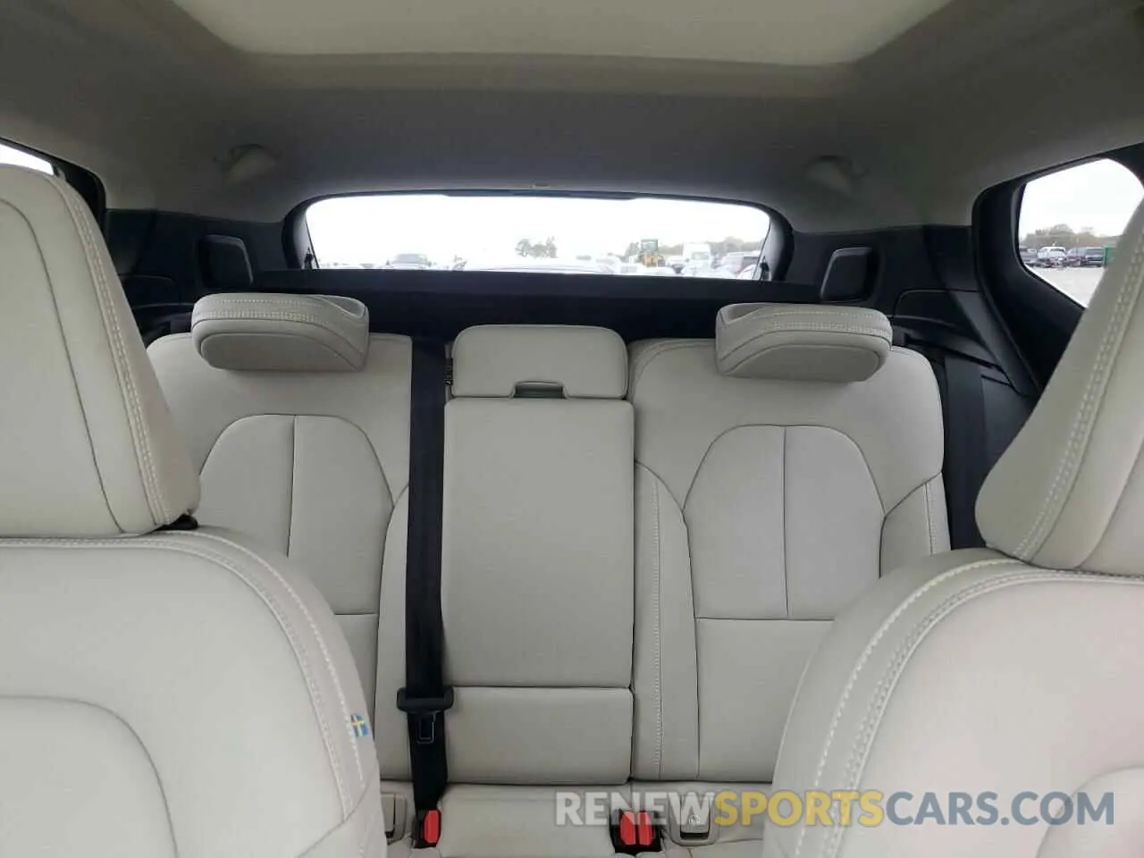 10 fotografías del automóvil dañado YV4162UL5L2187678 VOLVO XC40 2020
