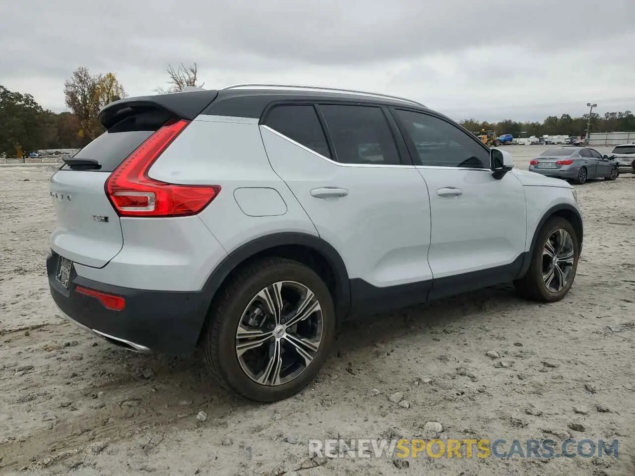 3 fotografías del automóvil dañado YV4162UL5L2187678 VOLVO XC40 2020