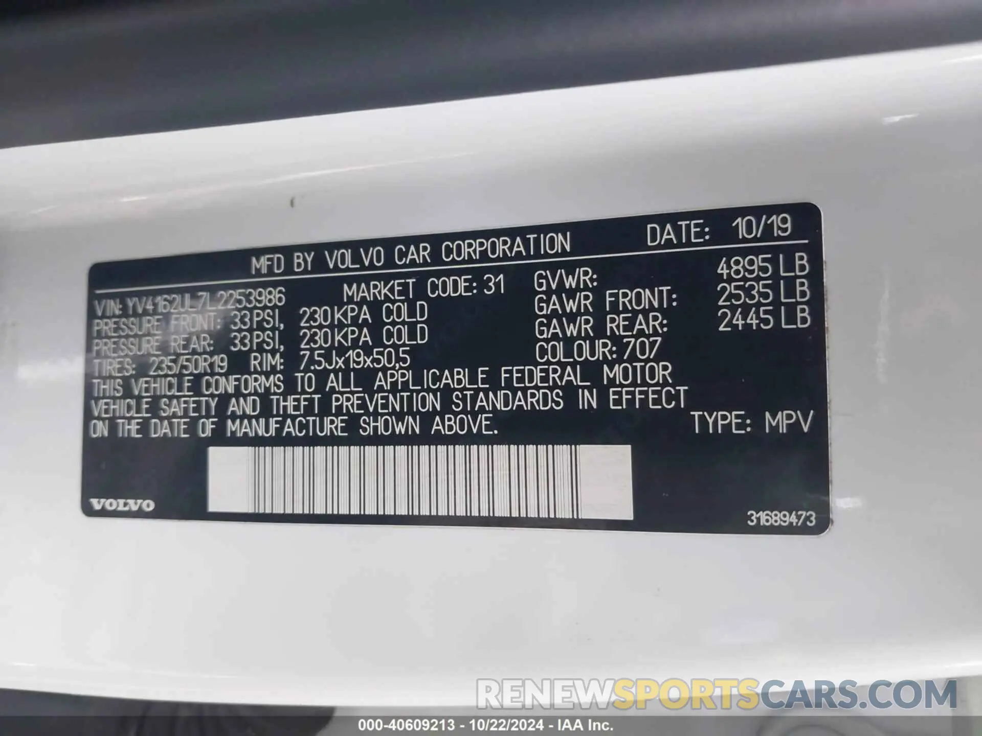 9 fotografías del automóvil dañado YV4162UL7L2253986 VOLVO XC40 2020