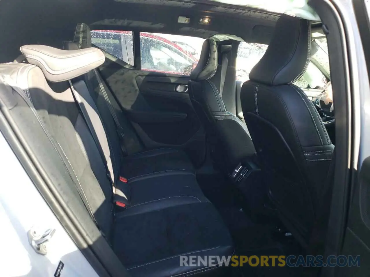 6 fotografías del automóvil dañado YV4162UM0L2283453 VOLVO XC40 2020