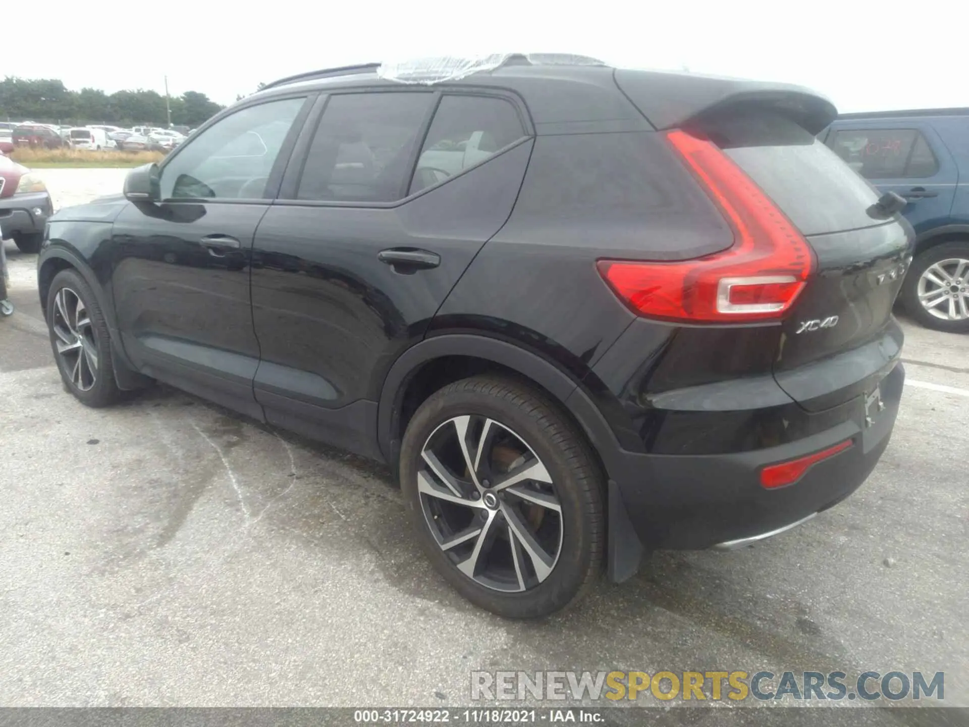 3 fotografías del automóvil dañado YV4162UM5L2323249 VOLVO XC40 2020