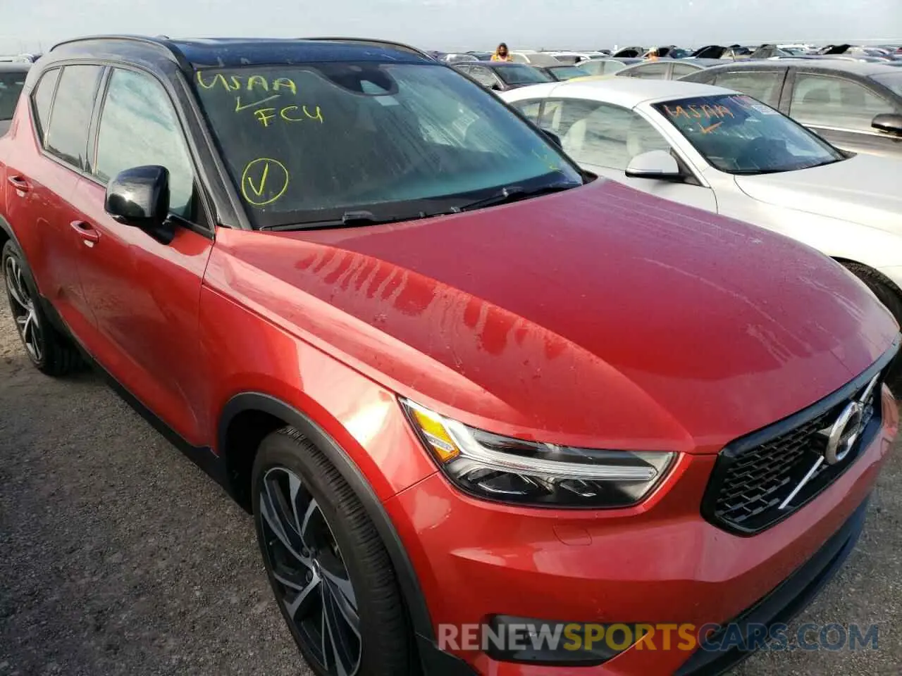 1 fotografías del automóvil dañado YV4162UM8L2325240 VOLVO XC40 2020