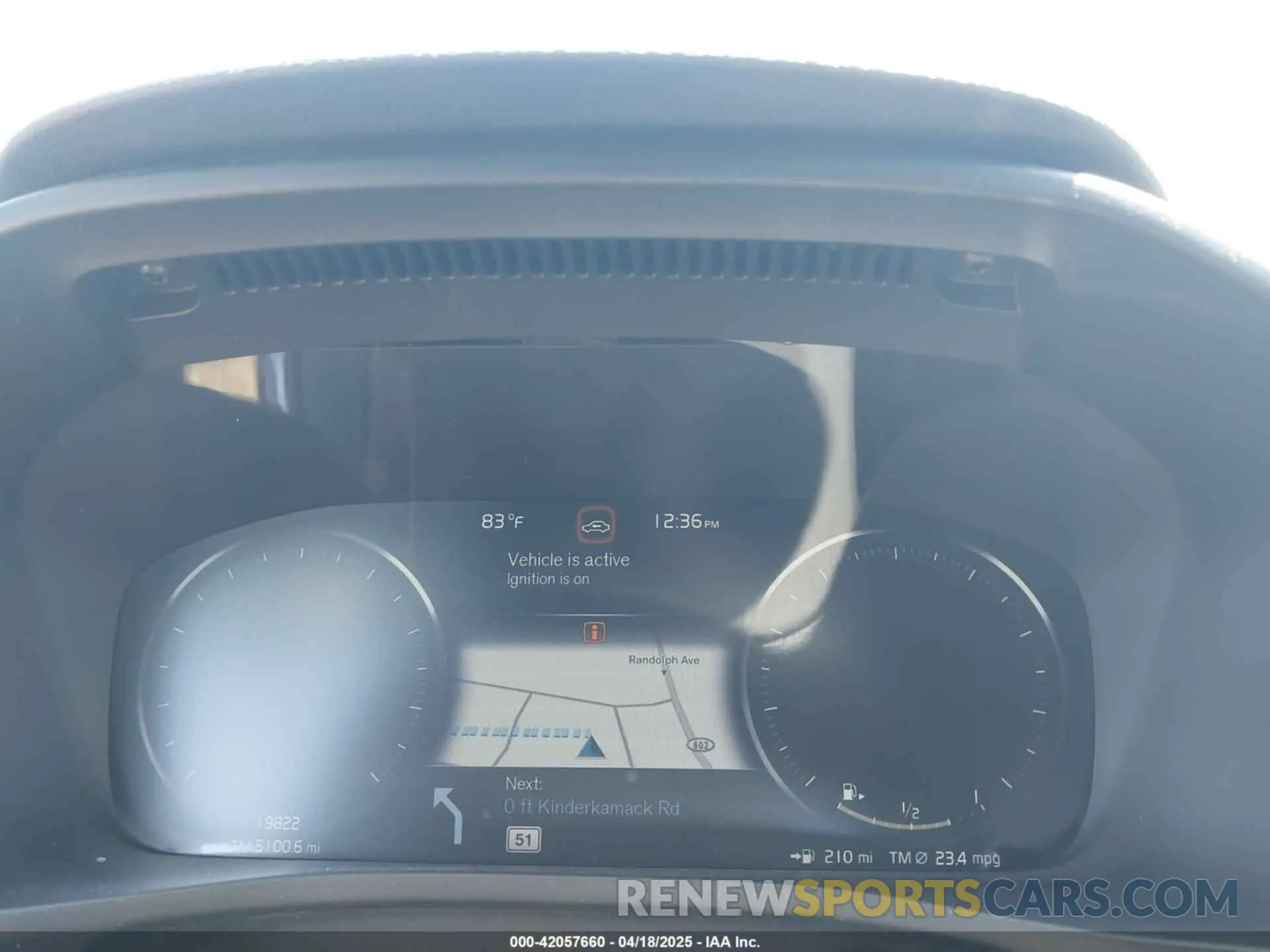 7 fotografías del automóvil dañado YV4162UM9L2348168 VOLVO XC40 2020
