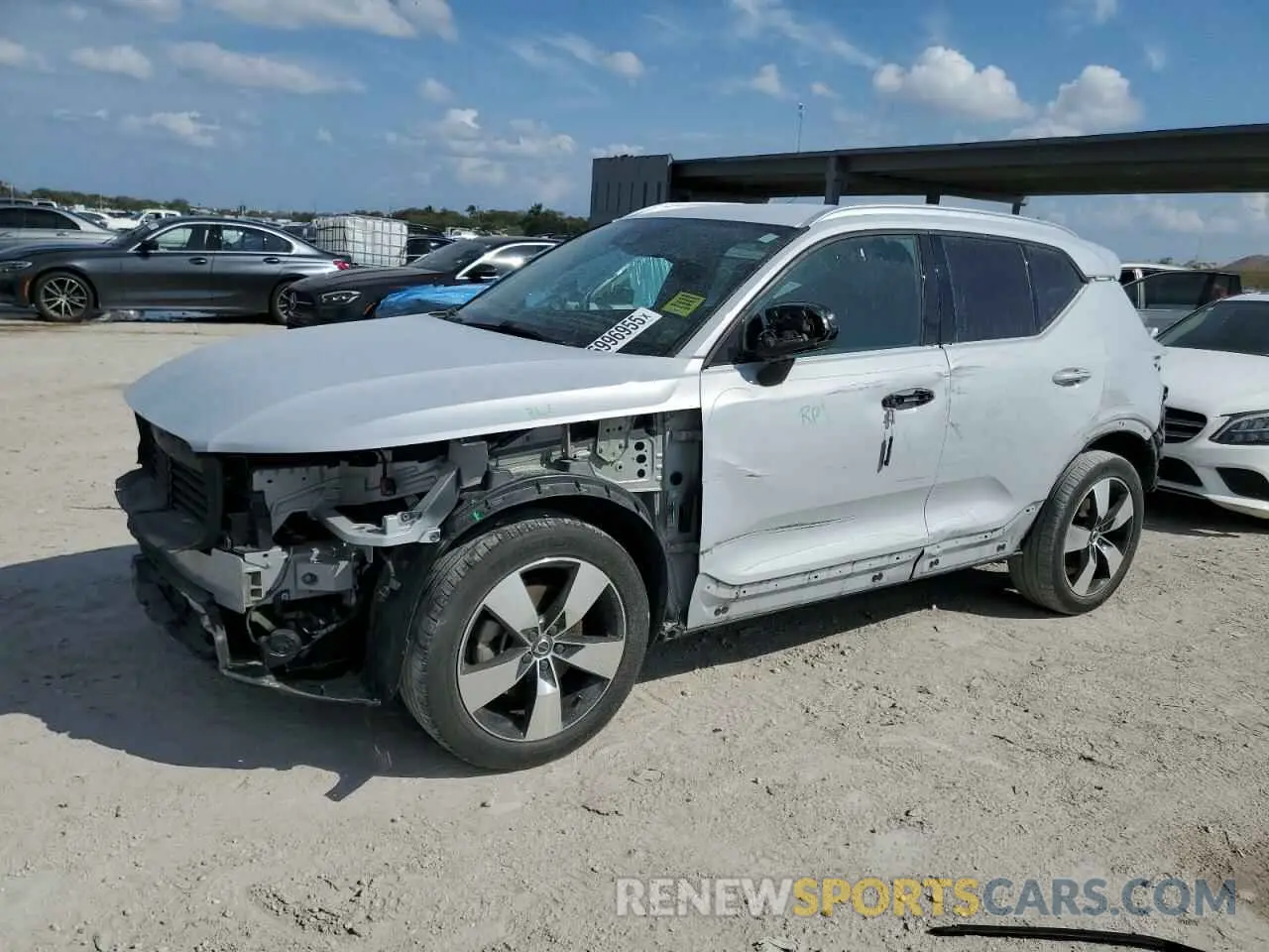 1 fotografías del automóvil dañado YV4AC2HK8L2252033 VOLVO XC40 2020