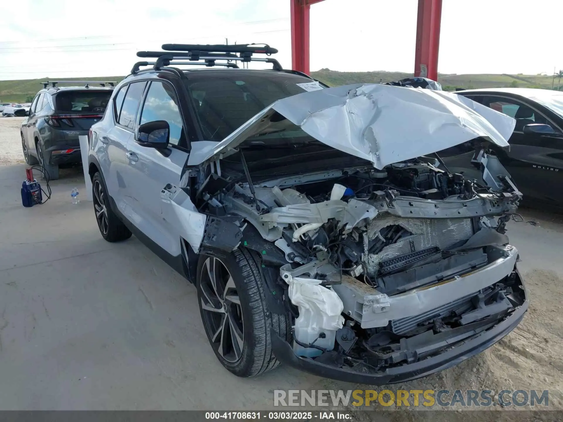 1 fotografías del automóvil dañado YV4AC2HM9L2254343 VOLVO XC40 2020