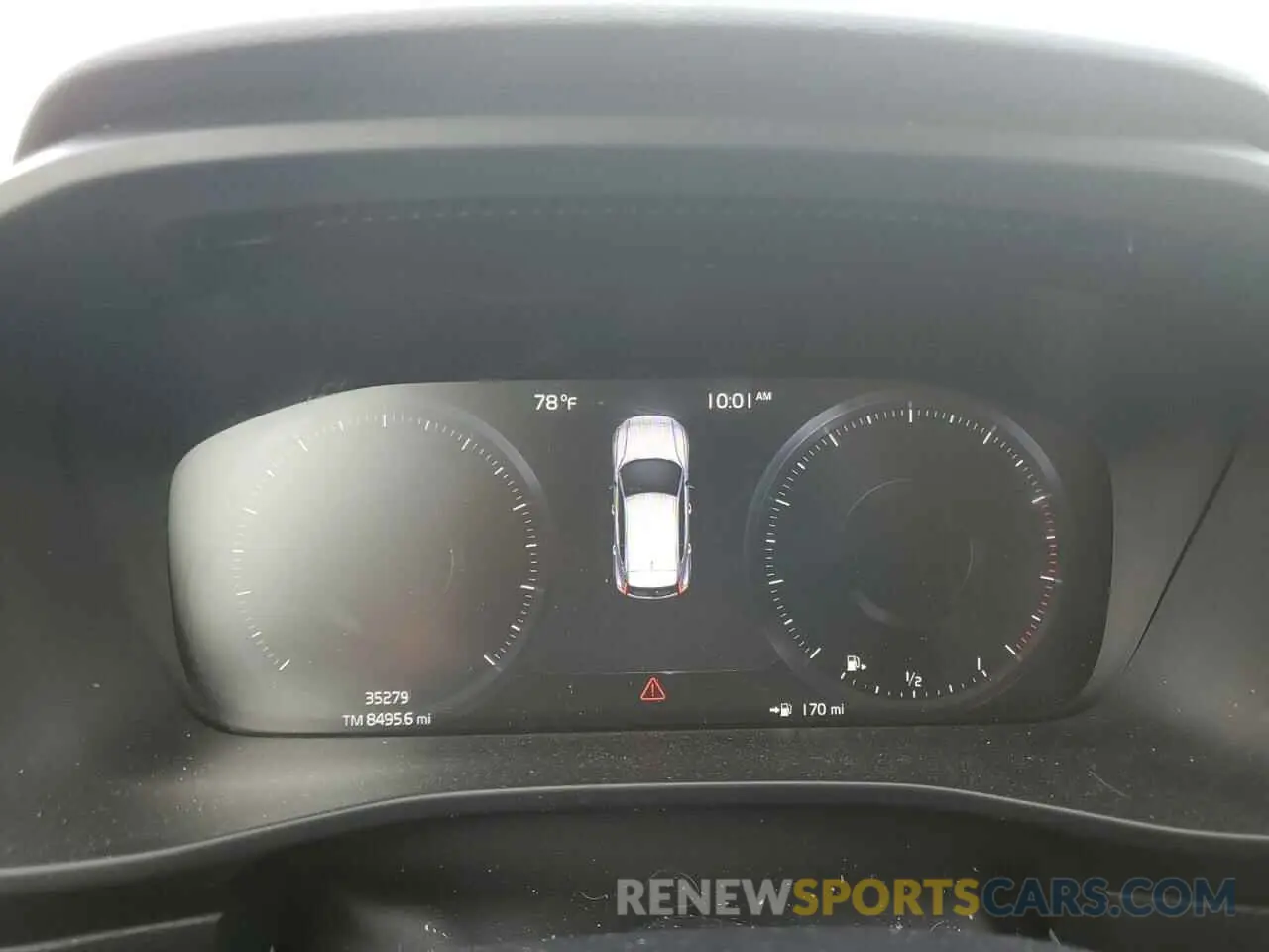 9 fotografías del automóvil dañado YV4162UK5M2439826 VOLVO XC40 2021