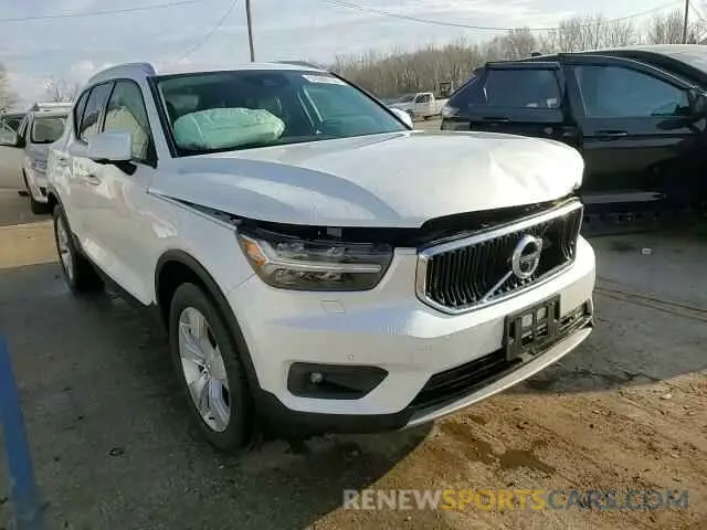 14 fotografías del automóvil dañado YV4162UK6M2603228 VOLVO XC40 2021