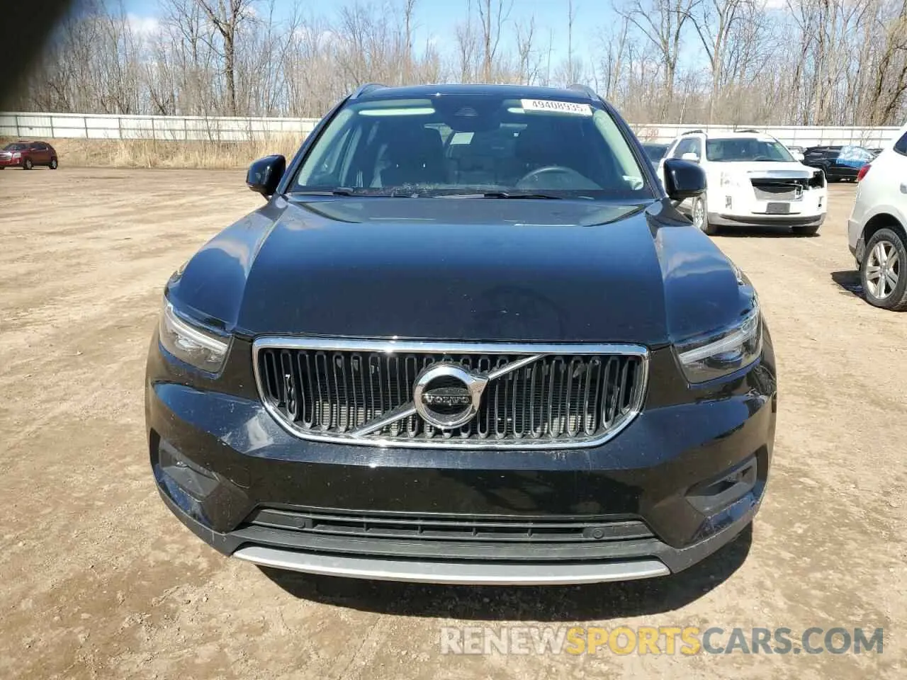 5 fotografías del automóvil dañado YV4162UK9M2509361 VOLVO XC40 2021