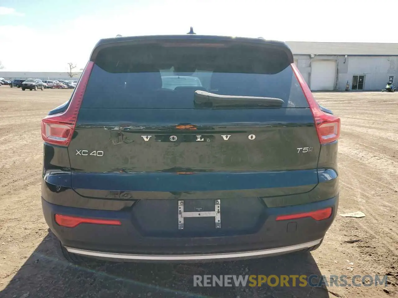 6 fotografías del automóvil dañado YV4162UK9M2509361 VOLVO XC40 2021