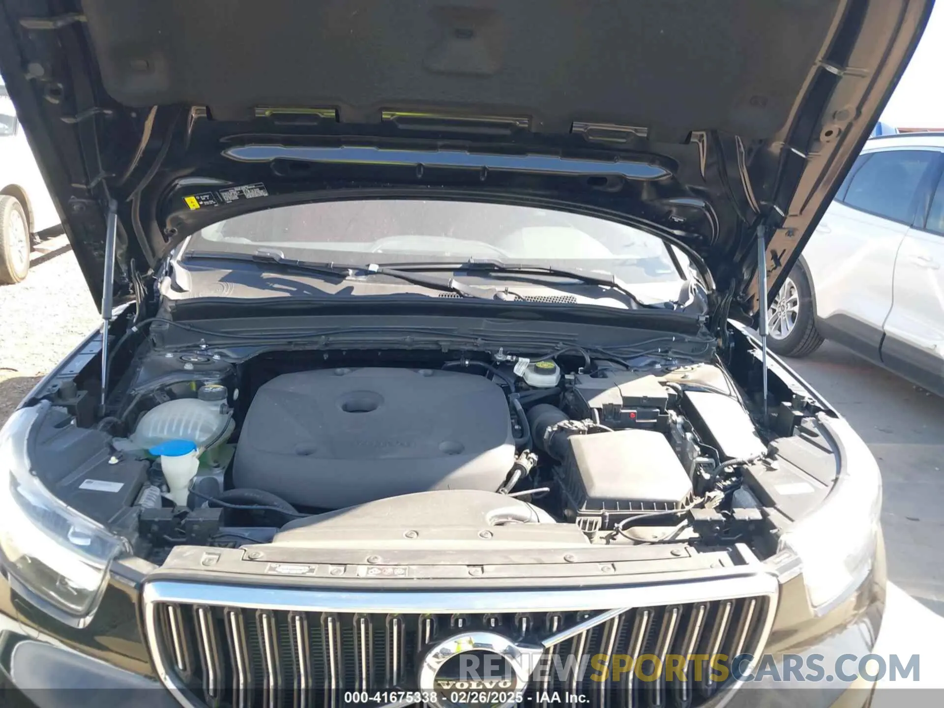 10 fotografías del automóvil dañado YV4162UL5M2569999 VOLVO XC40 2021