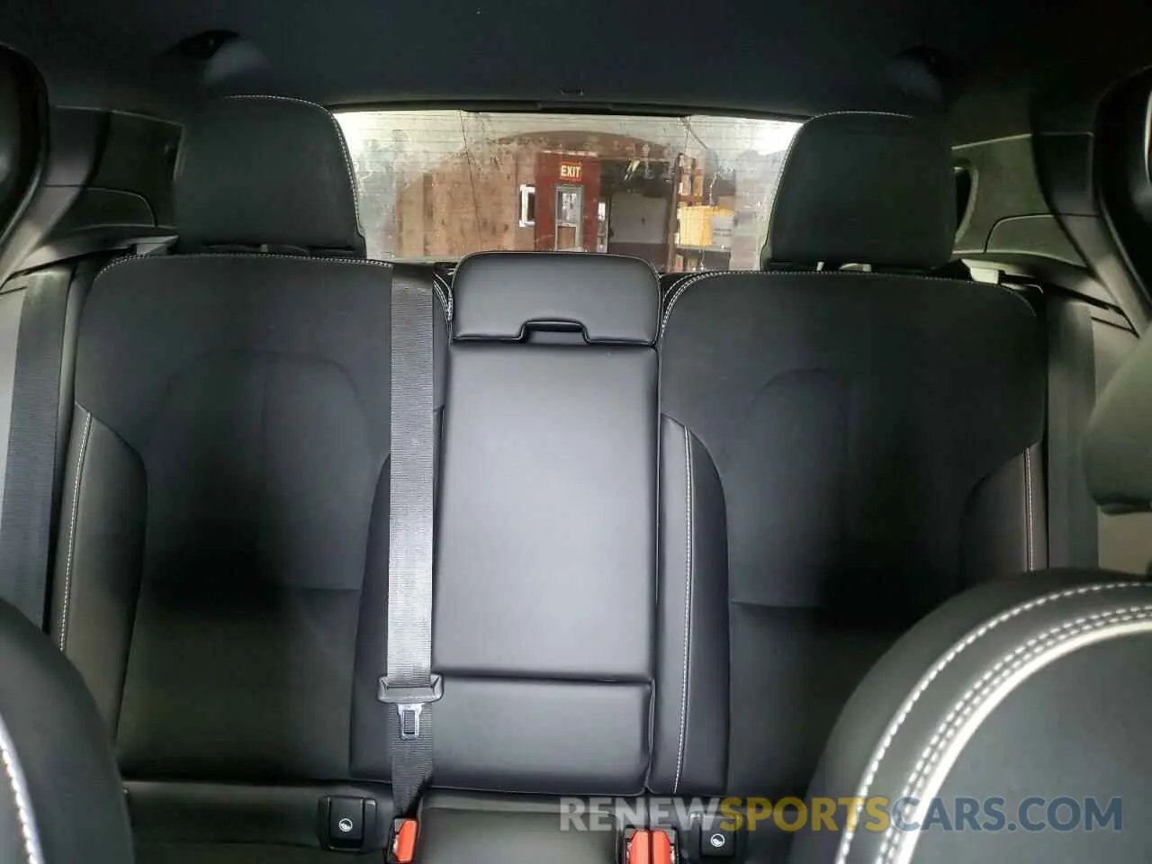 10 fotografías del automóvil dañado YV4162UM0M2585469 VOLVO XC40 2021