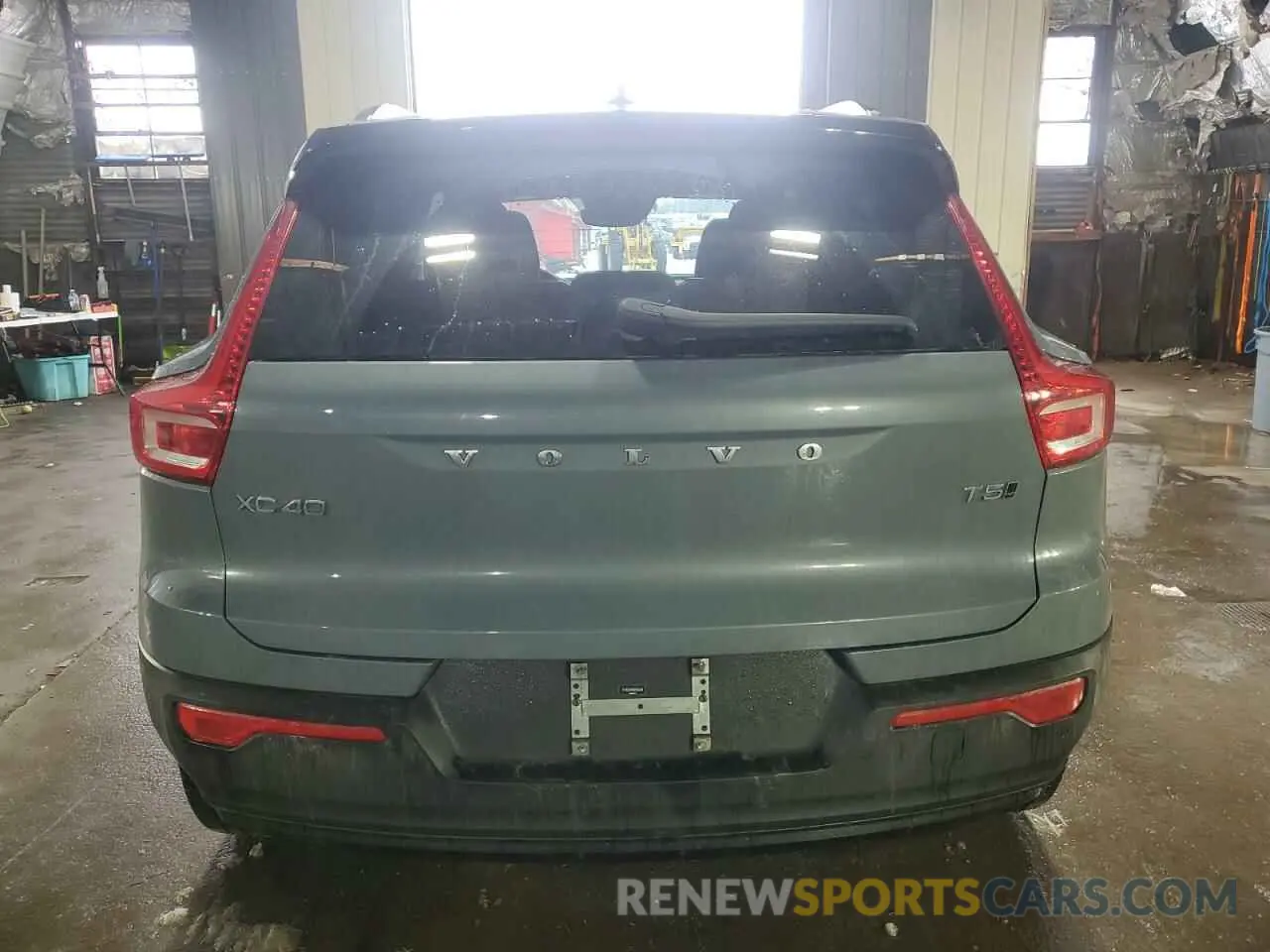 6 fotografías del automóvil dañado YV4162UM0M2585469 VOLVO XC40 2021
