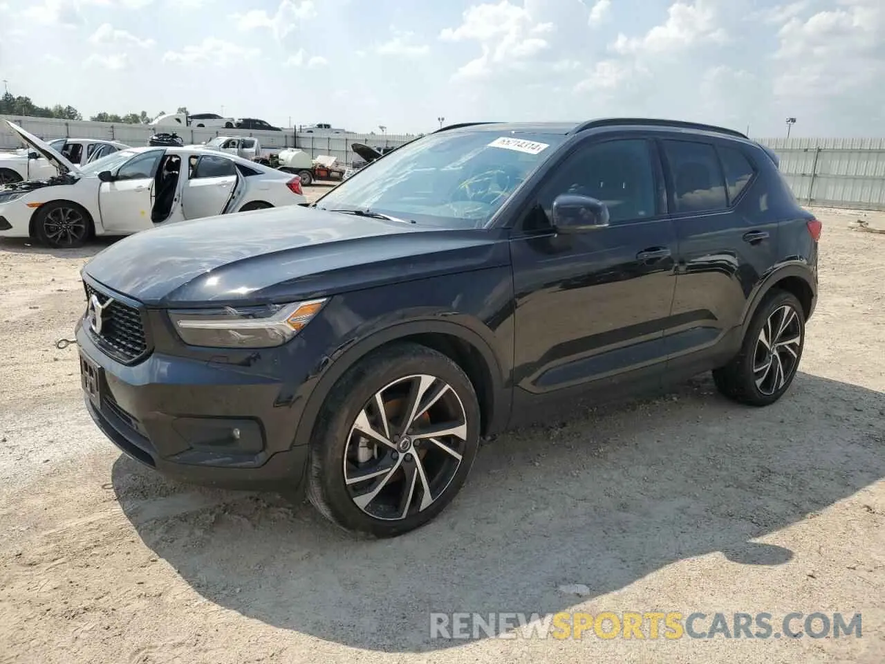 1 fotografías del automóvil dañado YV4162UM4M2493829 VOLVO XC40 2021