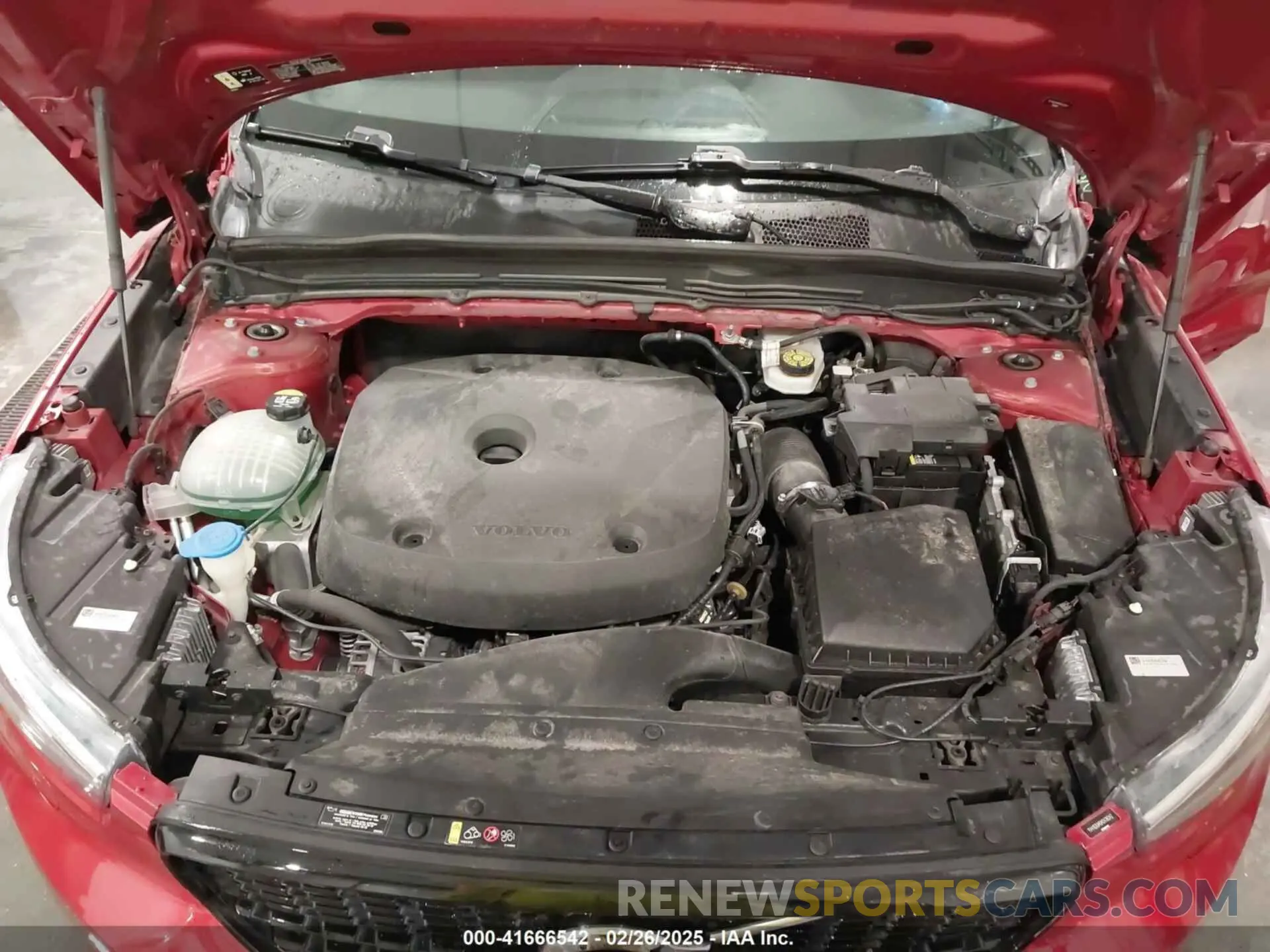 10 fotografías del automóvil dañado YV4162UM5M2438242 VOLVO XC40 2021