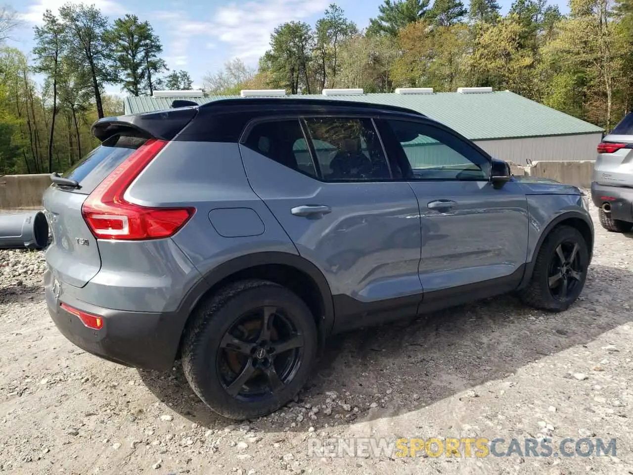 3 fotografías del automóvil dañado YV4162UM5M2462959 VOLVO XC40 2021