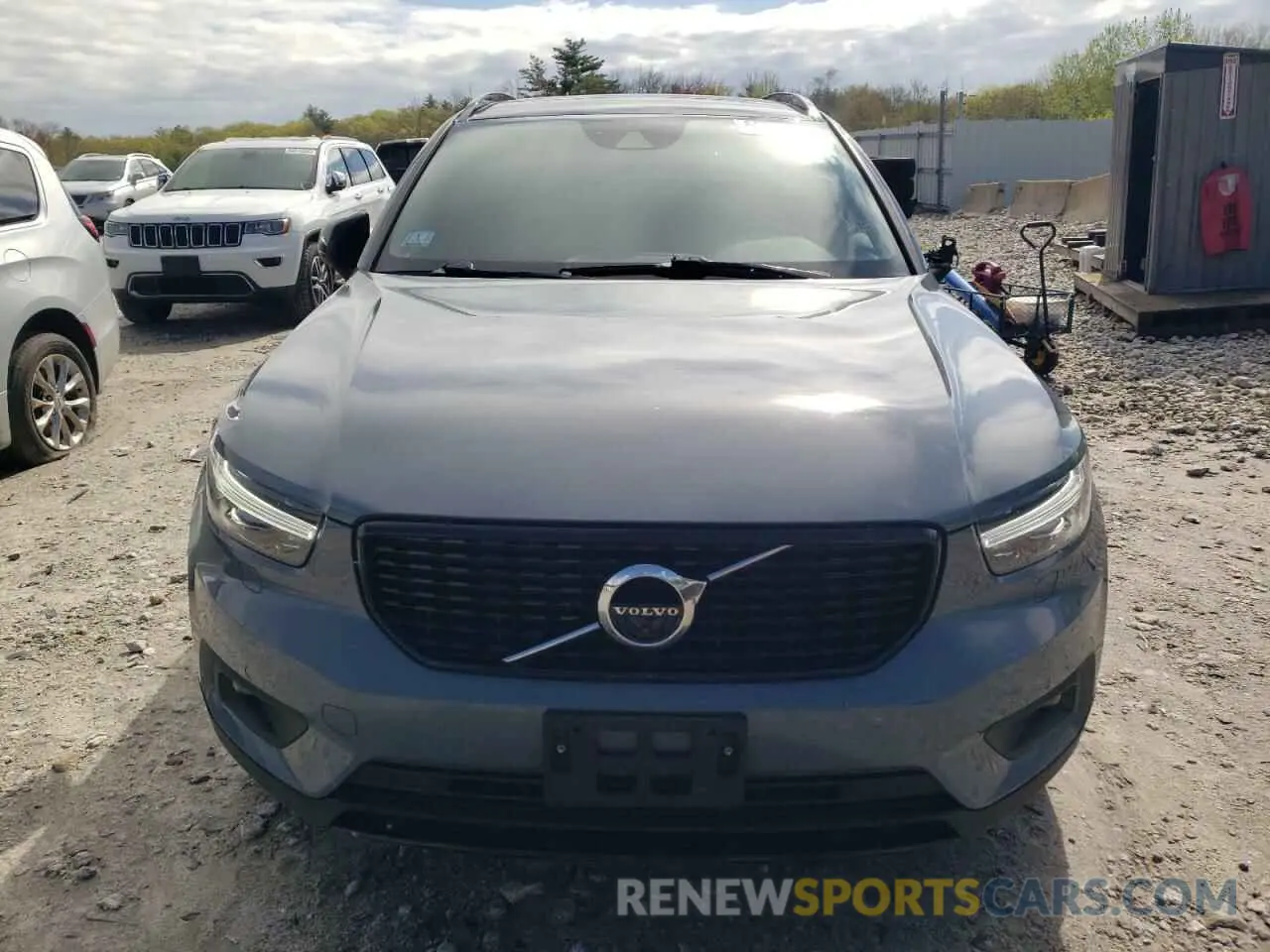 5 fotografías del automóvil dañado YV4162UM5M2462959 VOLVO XC40 2021