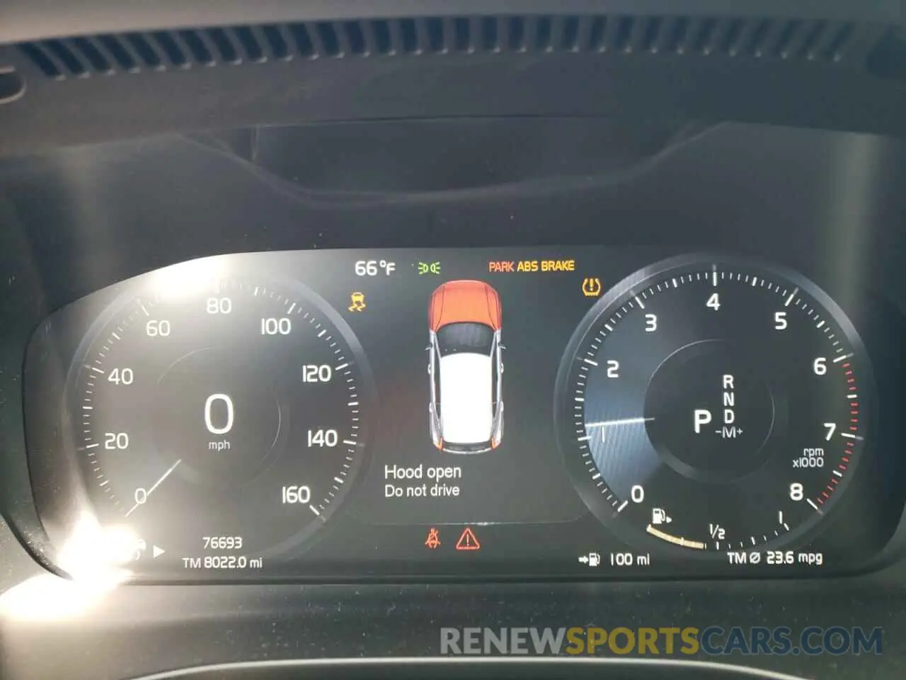 9 fotografías del automóvil dañado YV4162UM5M2462959 VOLVO XC40 2021