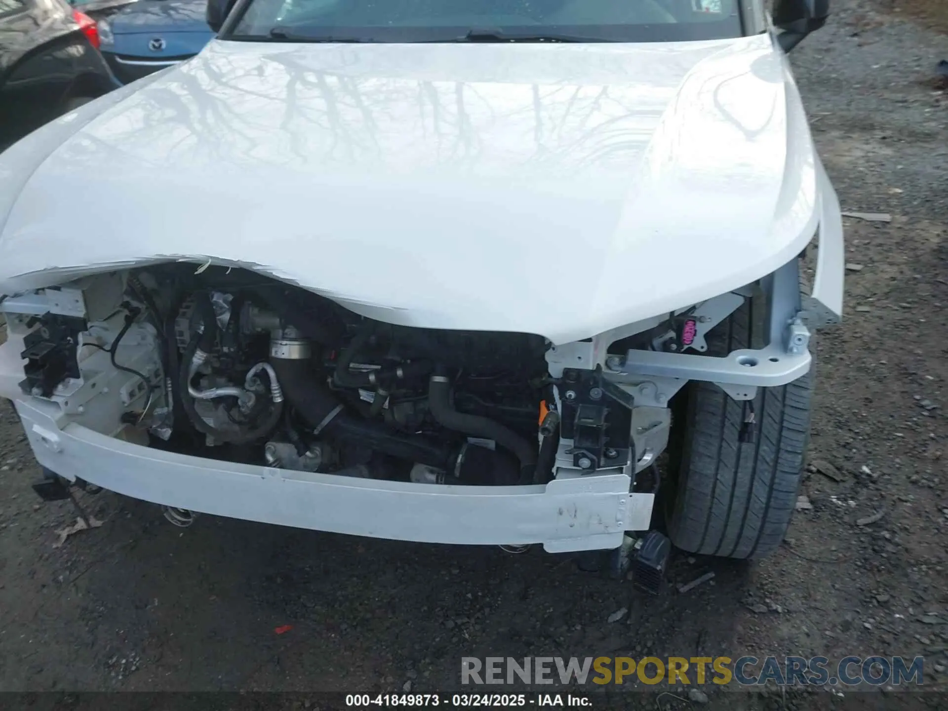 20 fotografías del automóvil dañado YV4162UM6M2402320 VOLVO XC40 2021